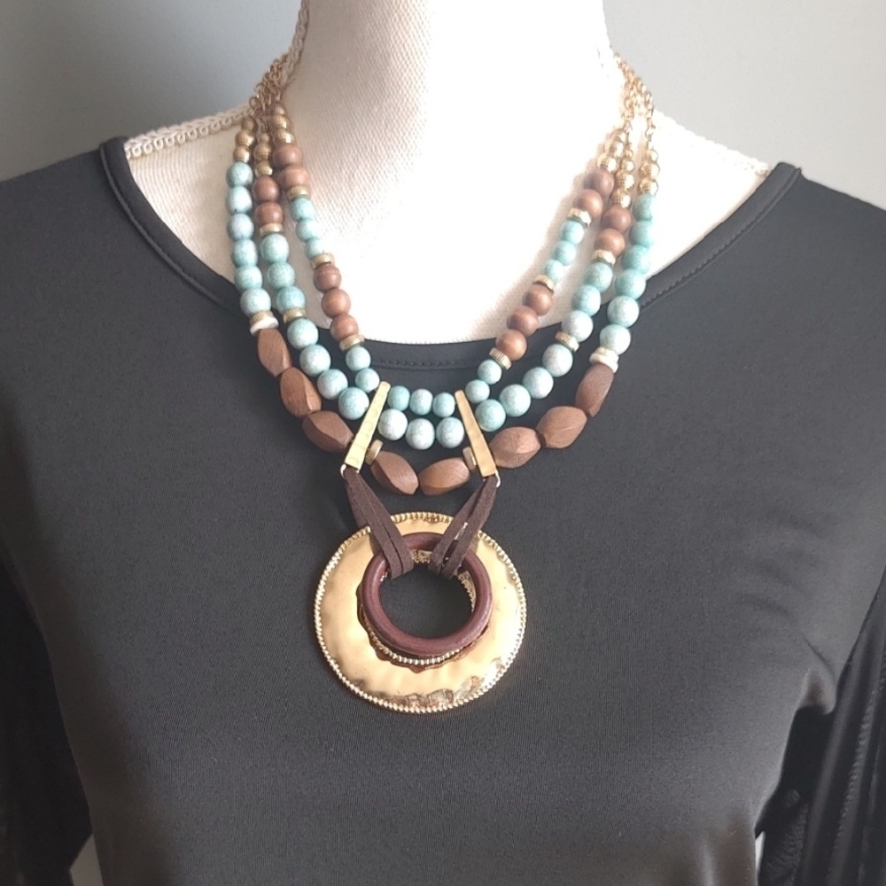 Elegant Multi-Strand Statement Necklace